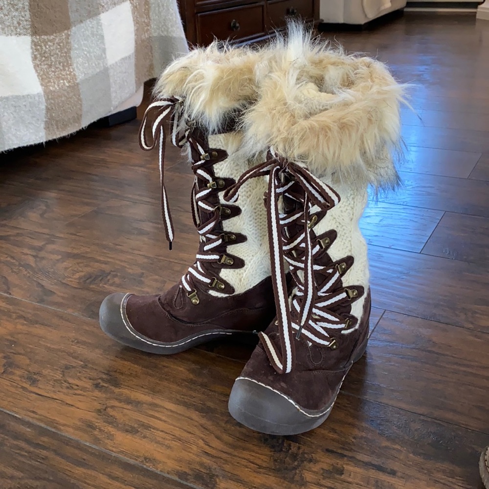 Mukluks Boots